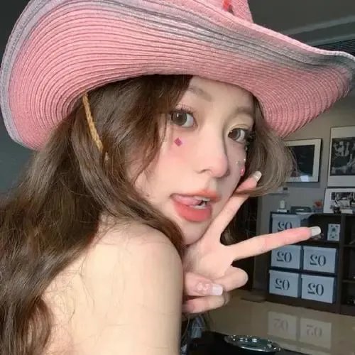 脱口秀演员剧本造假，节目组紧急叫停，一个月持续发酵